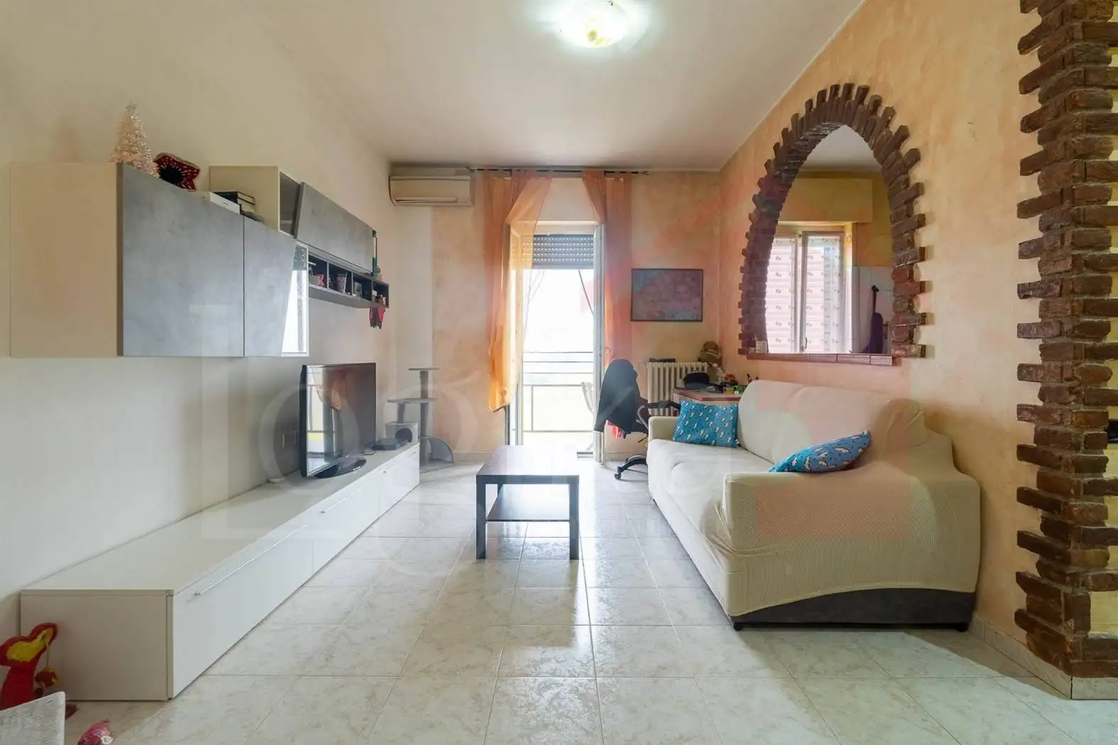 Bilocale via Cristoforo Colombo 17, Casarile - foto 2