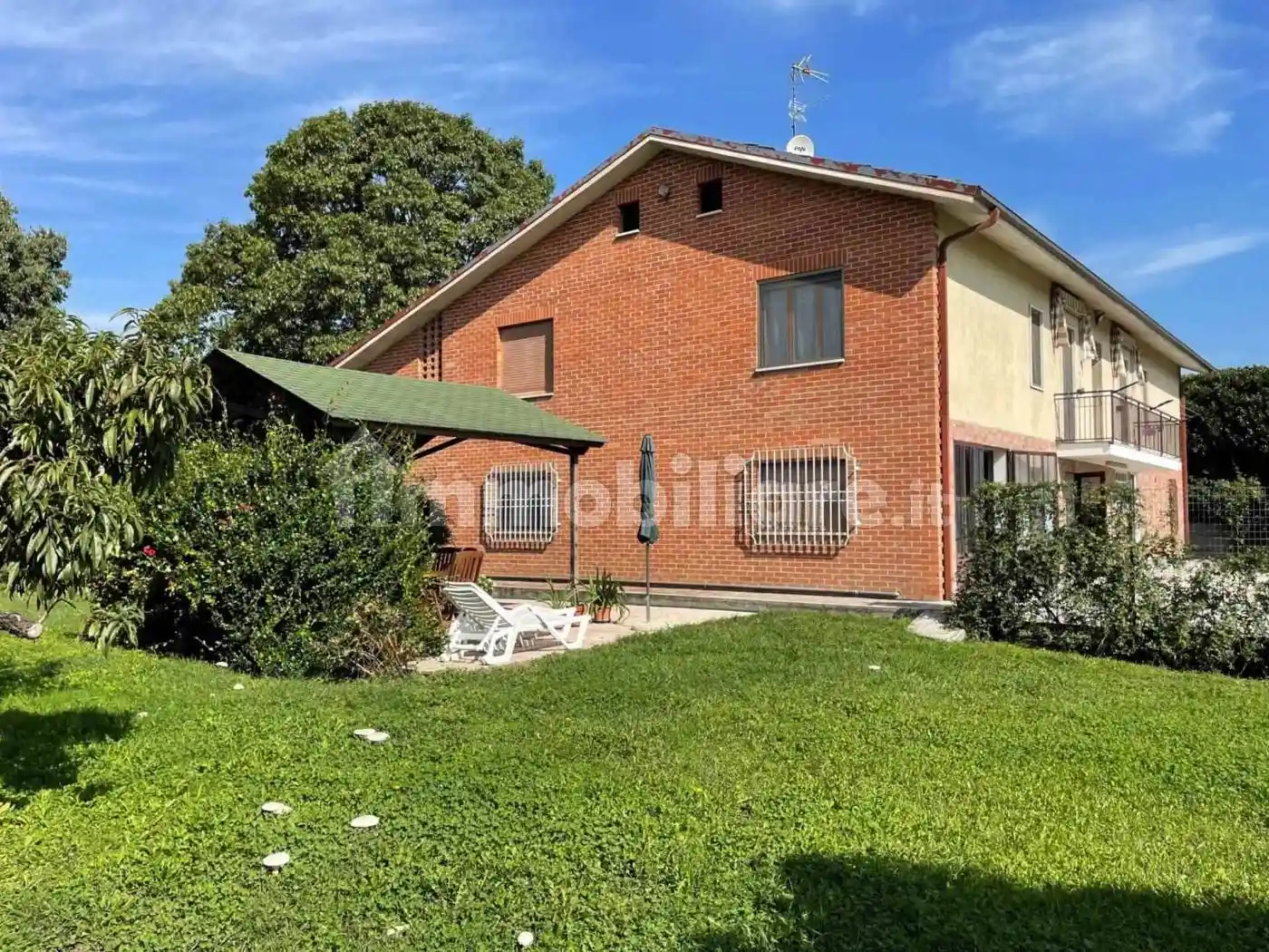 Terratetto unifamiliare 350 m², ottimo stato, Cantone Cerreto, Santa Maria Del Tempio, Casale Monferrato - foto 2