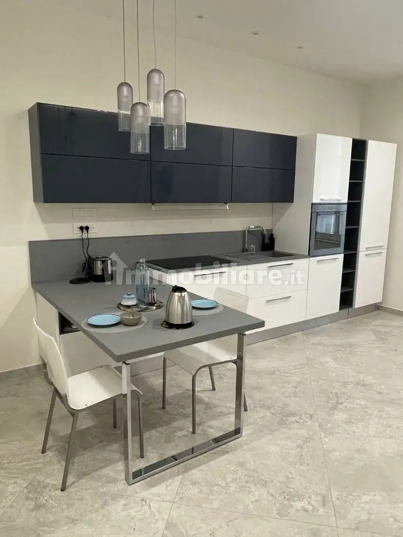 Trilocale via Foro Severiano 2, Centro Storico, Terracina - foto 3