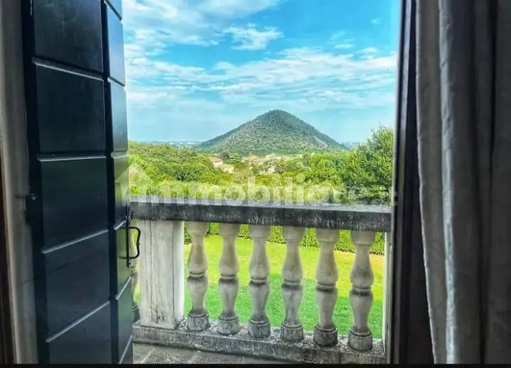 Villa in affitto a Teolo