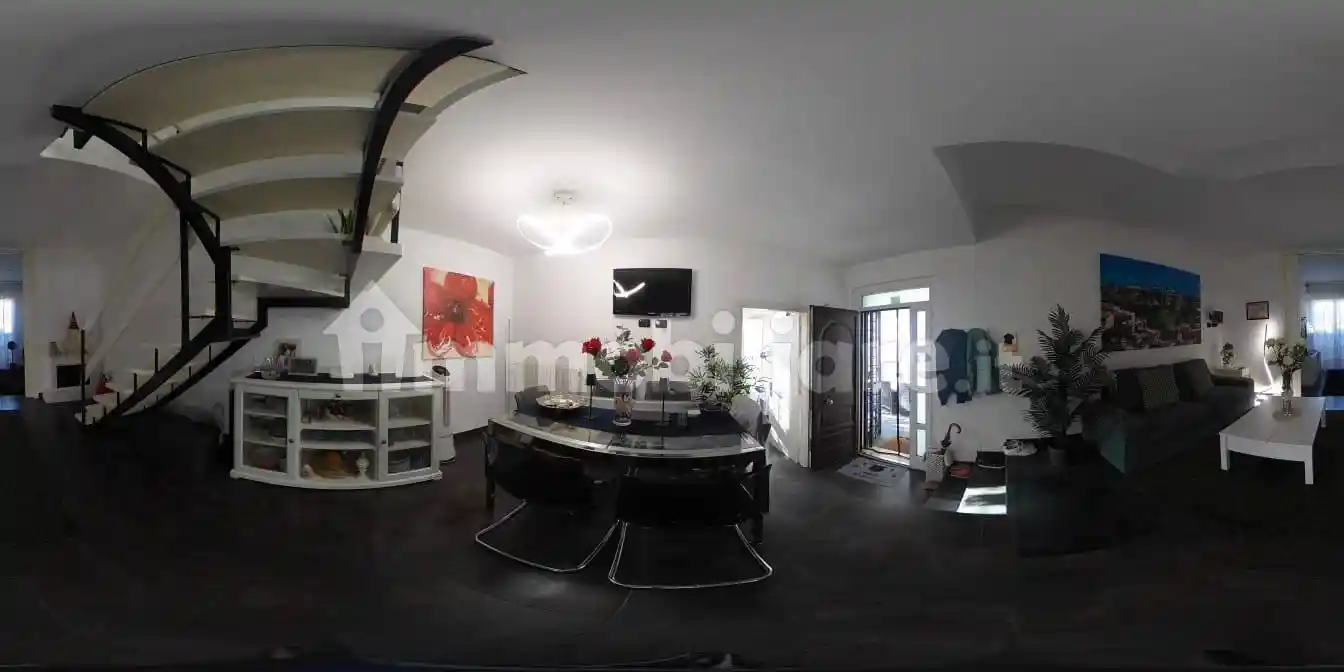 Villa in vendita a Montignoso