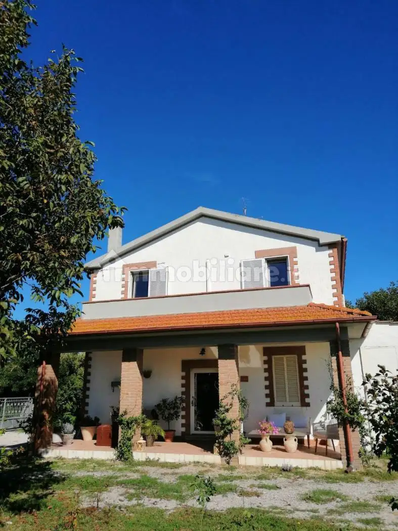 Villa in vendita a Castiglione della Pescaia