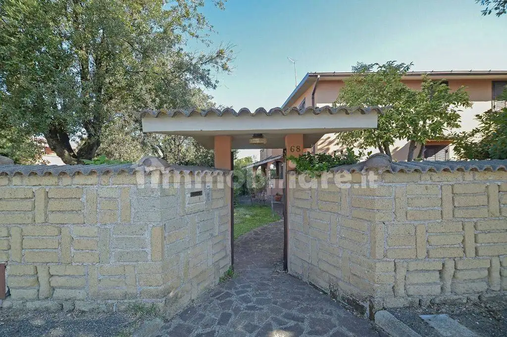 Villa in vendita a Guidonia Montecelio