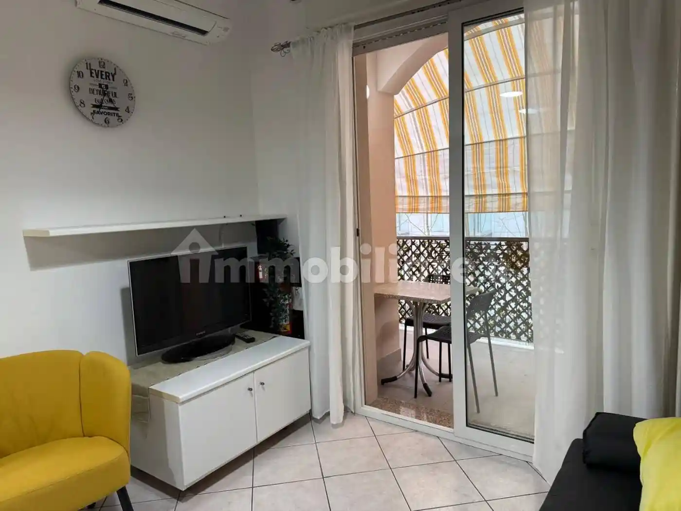 Trilocale viale Trento Trieste 94, Abissinia, Riccione - foto 3