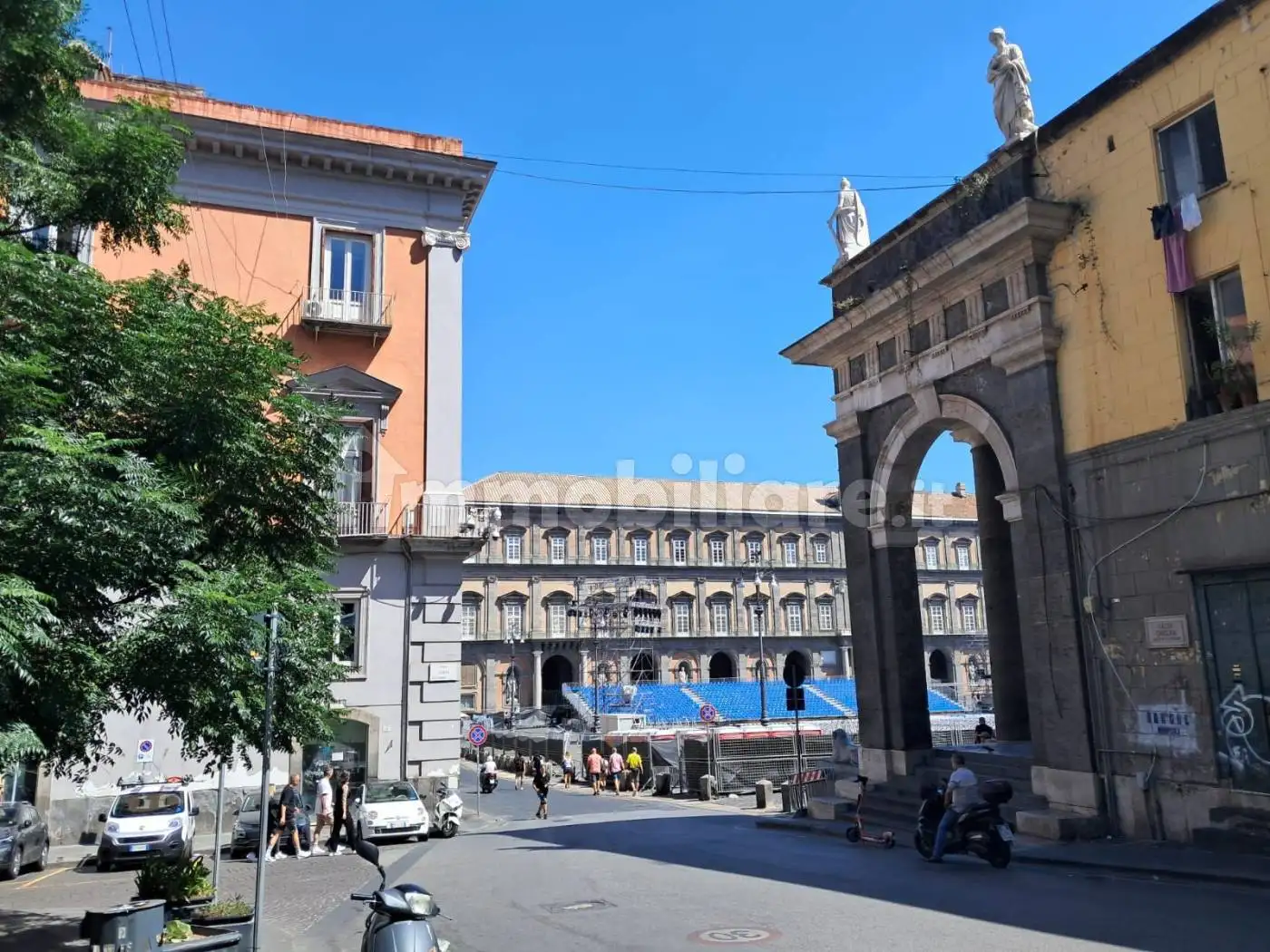 Appartamento in vendita a Napoli