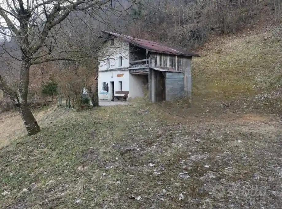 Rustico - Casale in vendita a Feltre