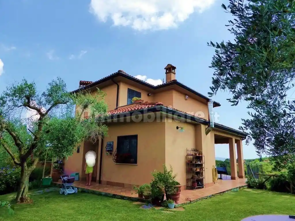 Villa in vendita a Fonte Nuova