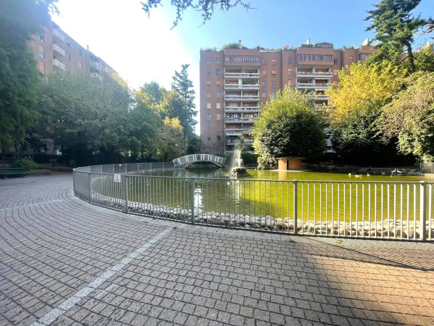 Appartamento via Papa Giovanni XXIII 23, Centro, Cologno Monzese - foto 2