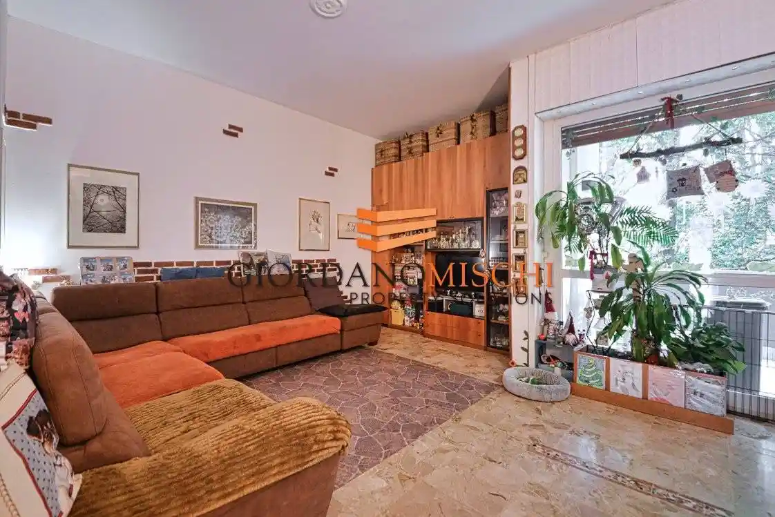 Appartamento in vendita a Monza