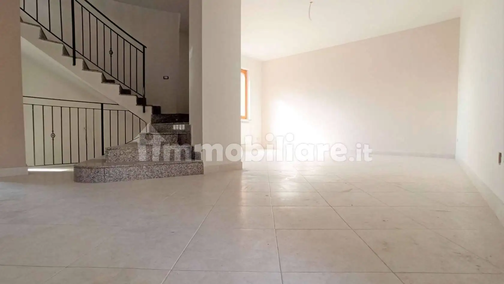 Palazzo - Edificio in Vendita - foto 2