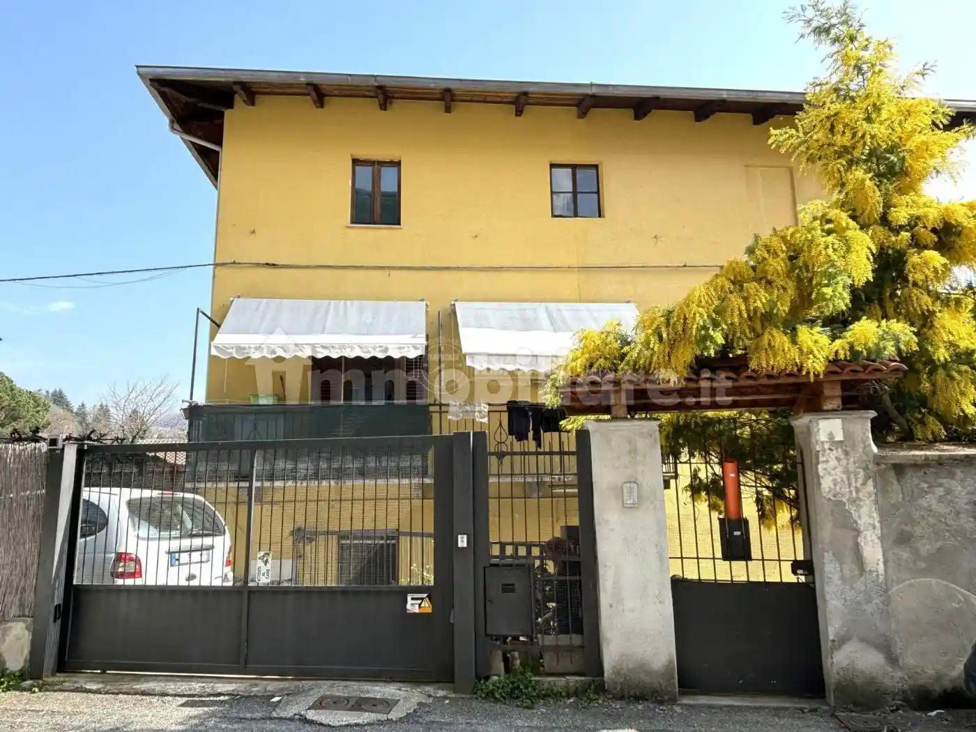 Casa indipendente in vendita a Biella