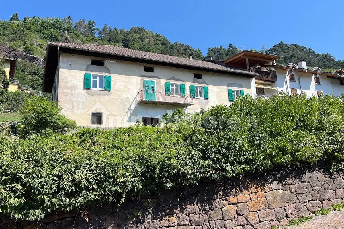 Casa indipendente in vendita a Castello-Molina di Fiemme