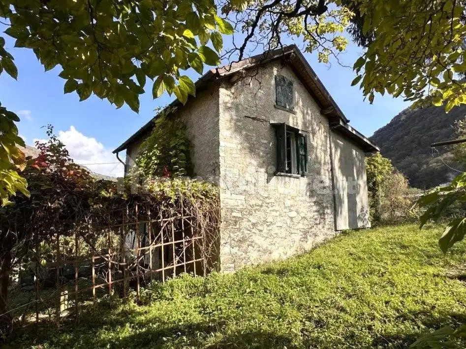 Rustico - Casale in vendita a Argegno