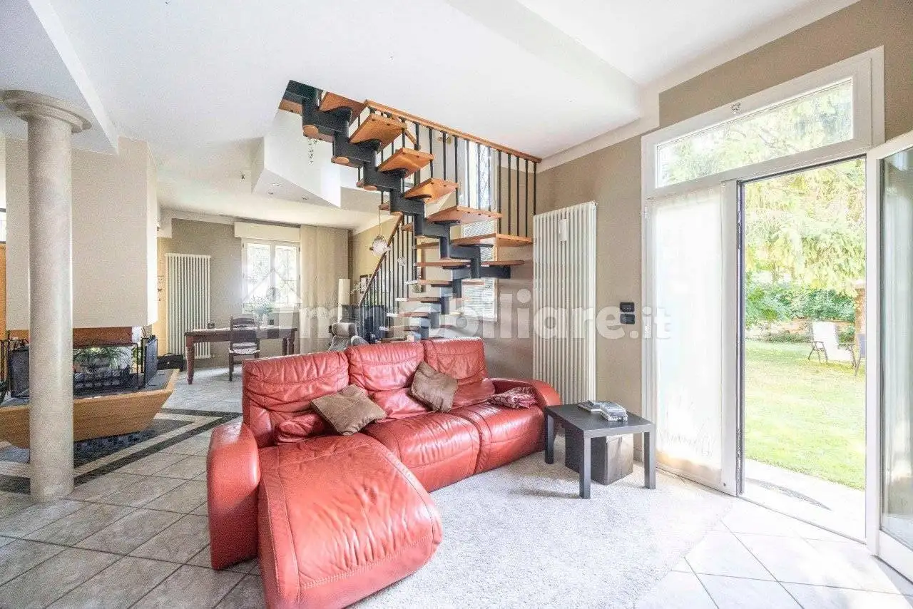 Villa in vendita a San Pietro in Casale