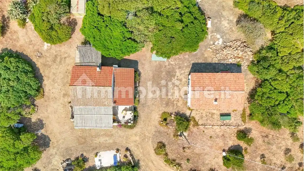 Casa indipendente in vendita a Santa Teresa Gallura