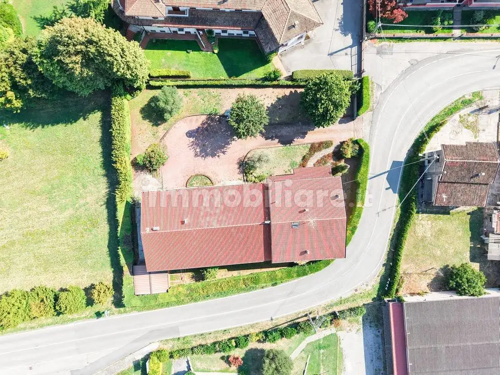 Villa unifamiliare via Castel Goffredo 14, Acquafredda - foto 2