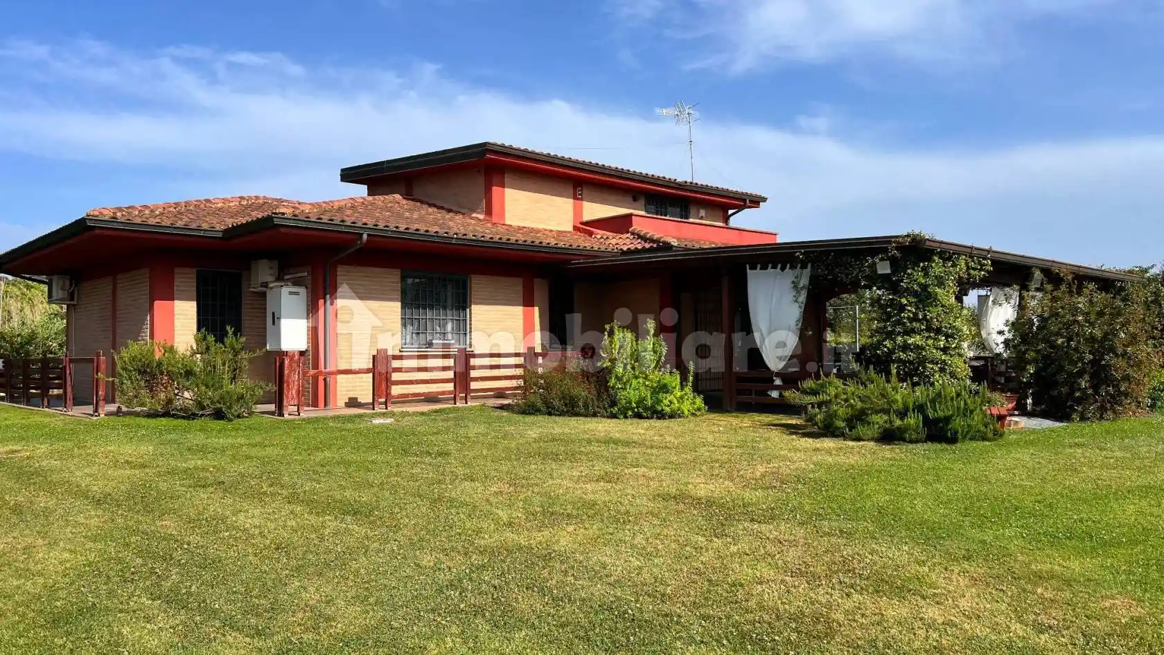 Villa in vendita a Pomezia