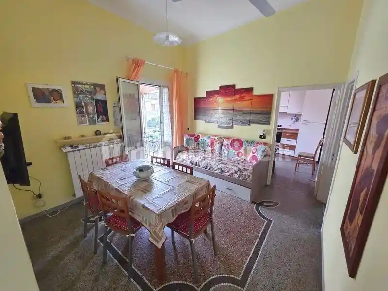 Appartamento in vendita a Borghetto Santo Spirito