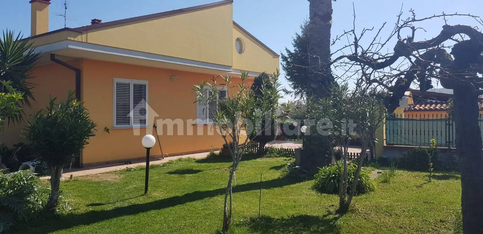 Villa in vendita a Roseto degli Abruzzi