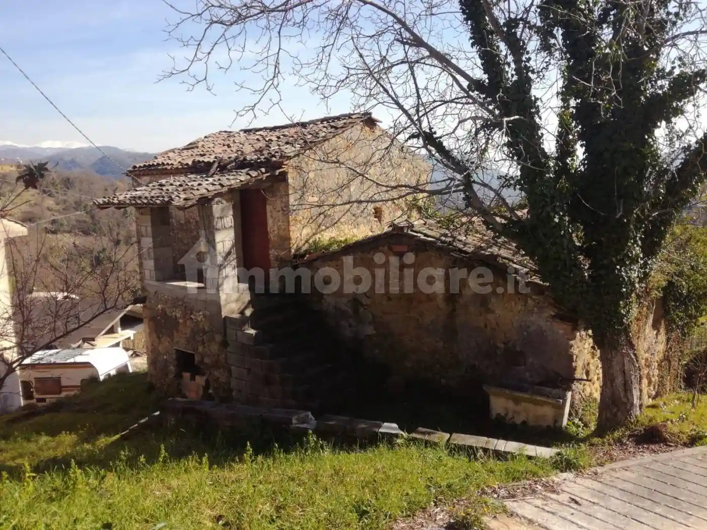 Rustico - Casale in vendita a Ferentino