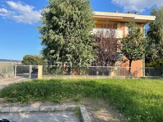 Appartamento in vendita a Forlì