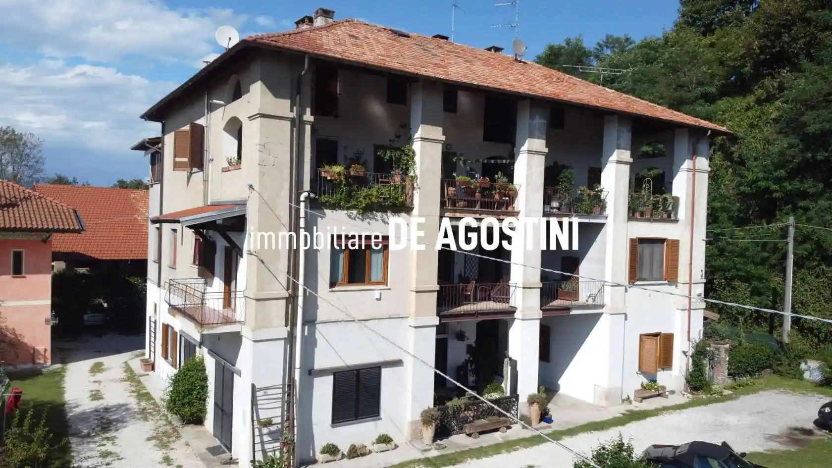 Appartamento in vendita a Taino