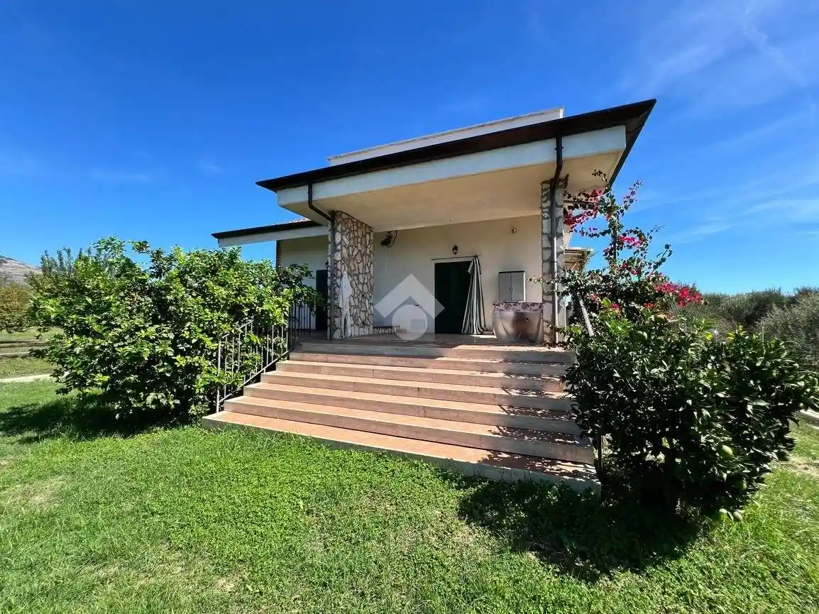 Villa in vendita a Terracina