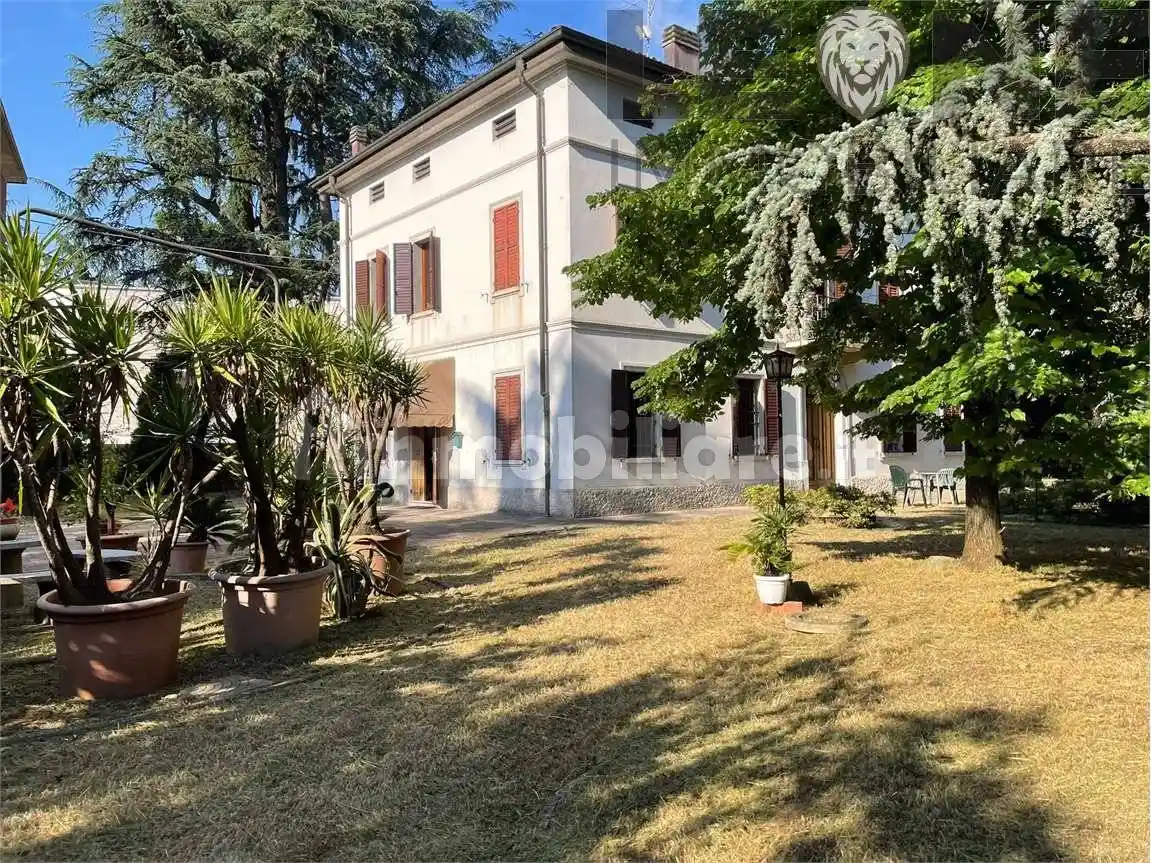 Villa in vendita a Vignola