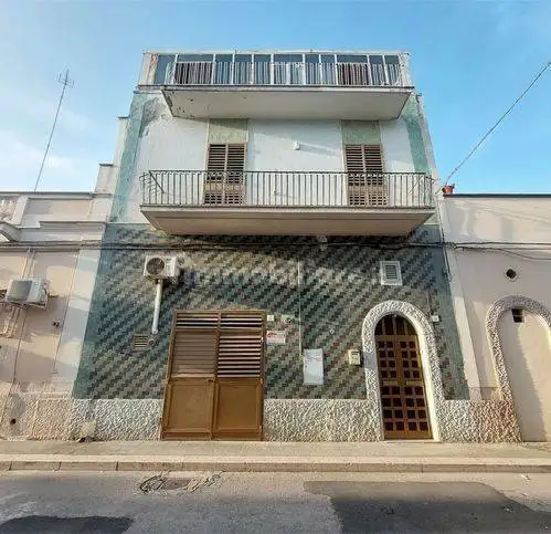 Villa in vendita a San Ferdinando di Puglia