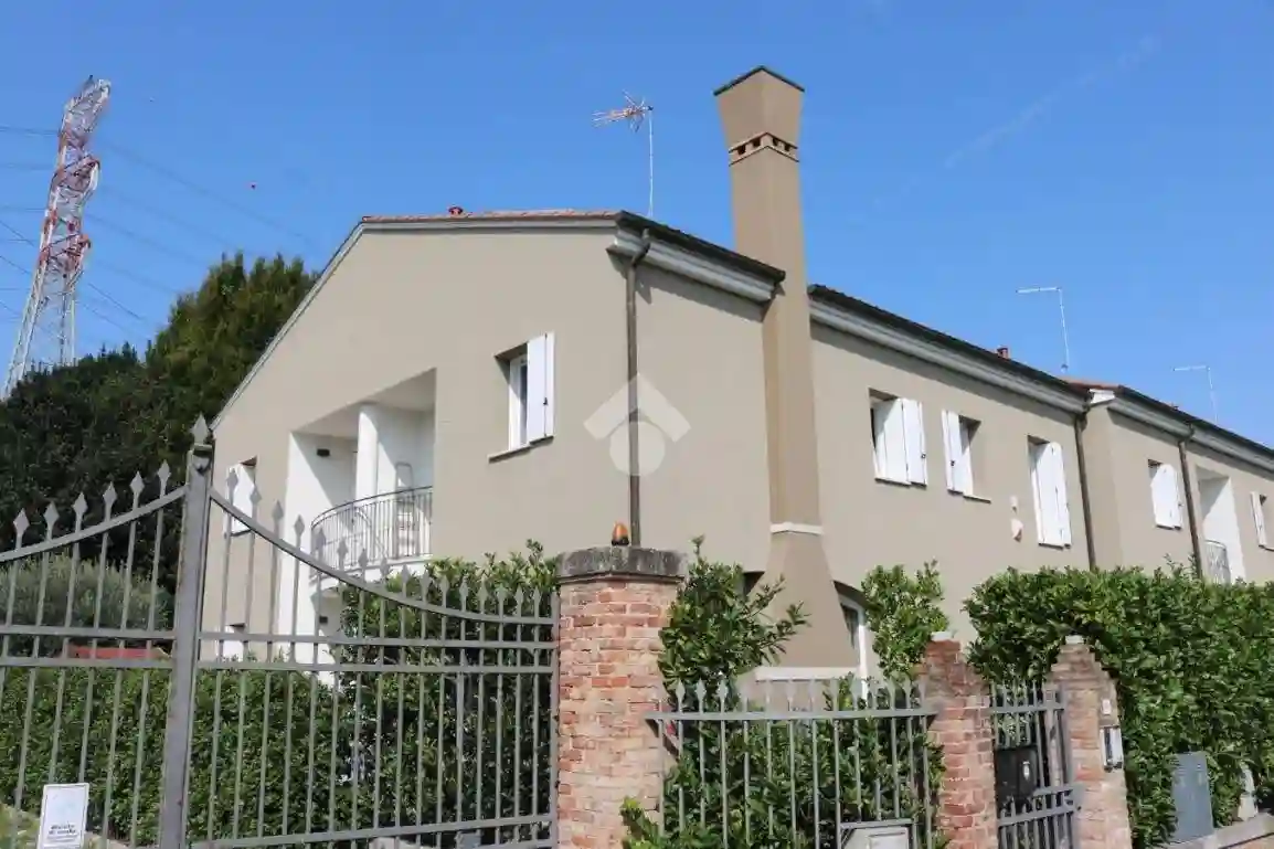 Villetta a schiera - foto 2