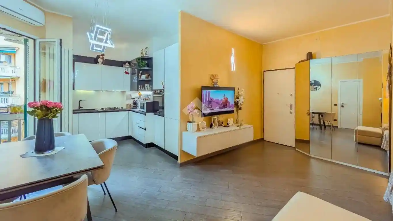 Trilocale via Cardinale Mezzofanti 45, Argonne - Corsica, Milano - foto 3