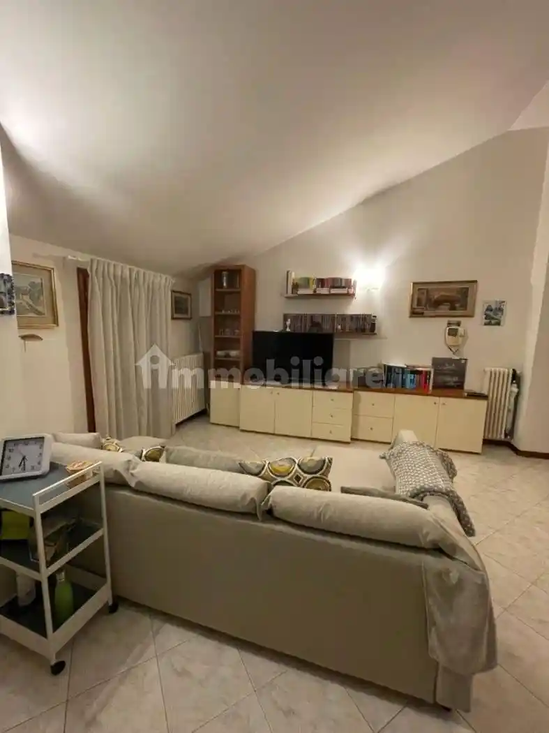 Trilocale via Emilia Ospizio, Mirabello, Reggio Emilia - foto 5