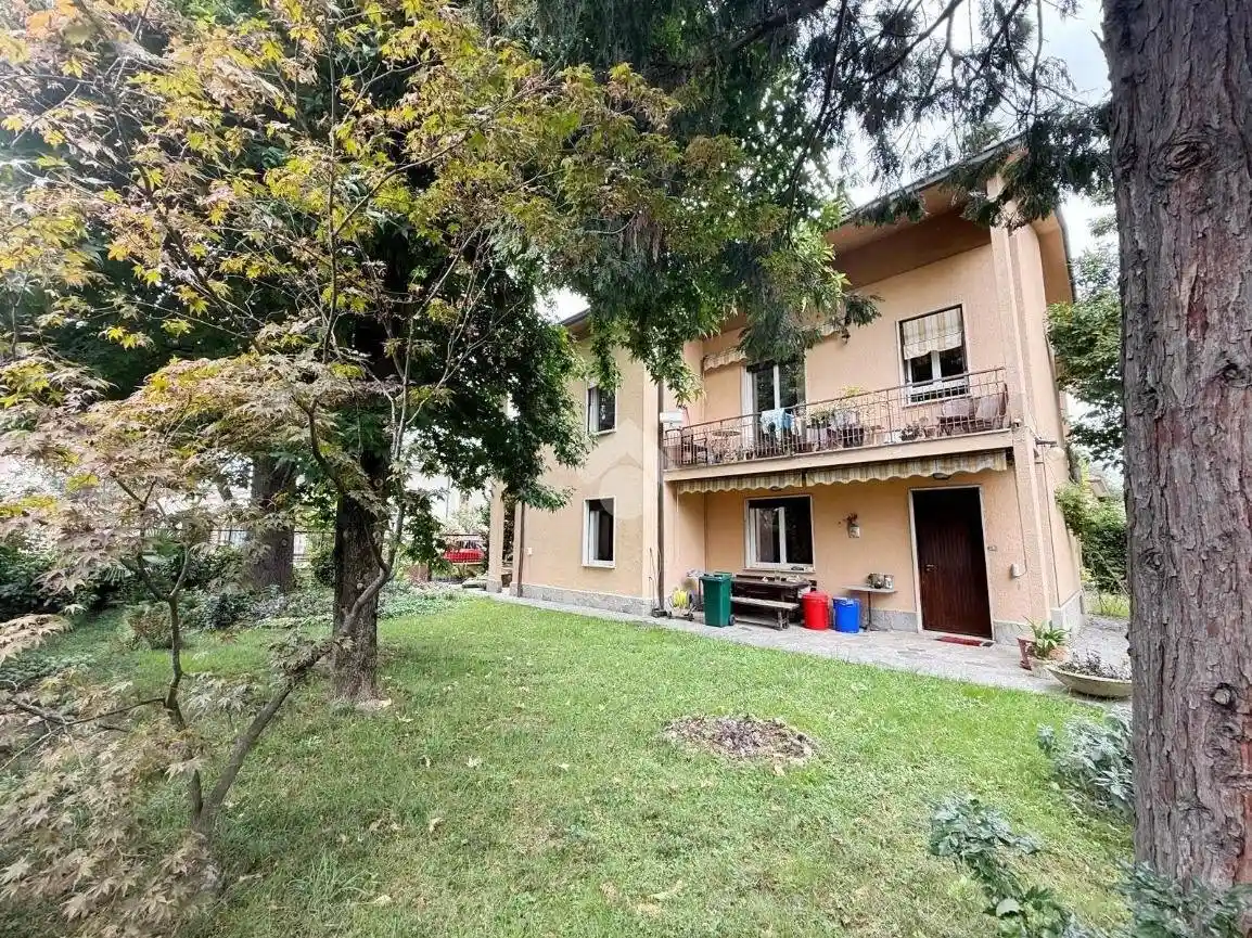 Villa in vendita a Gerenzano