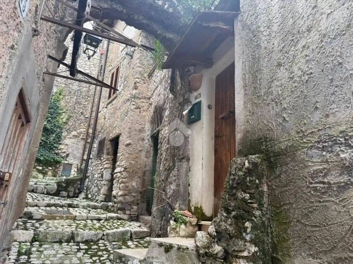 Appartamento in vendita a Artena