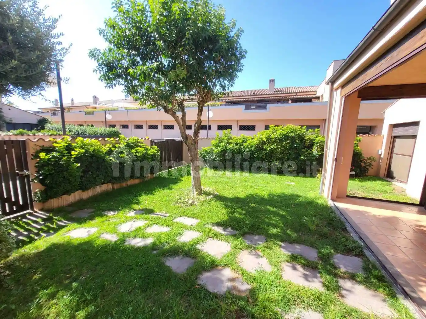 Villa bifamiliare via Giulio Bas, Infernetto, Roma - foto 5