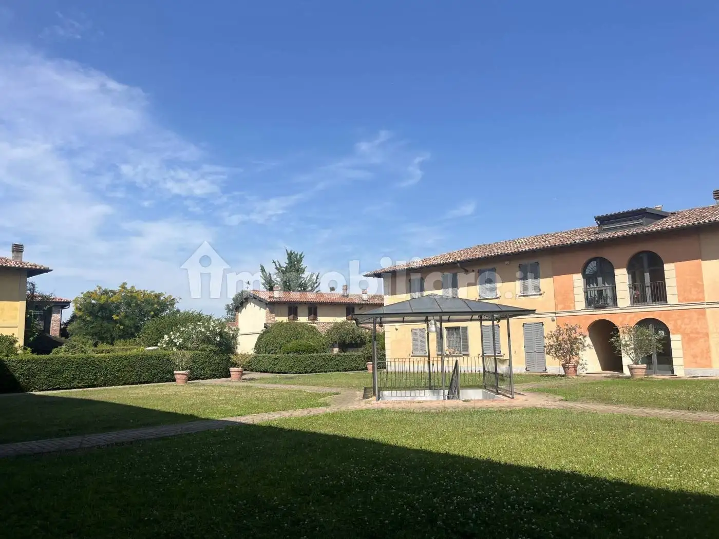 Appartamento in vendita a Torre d'Isola