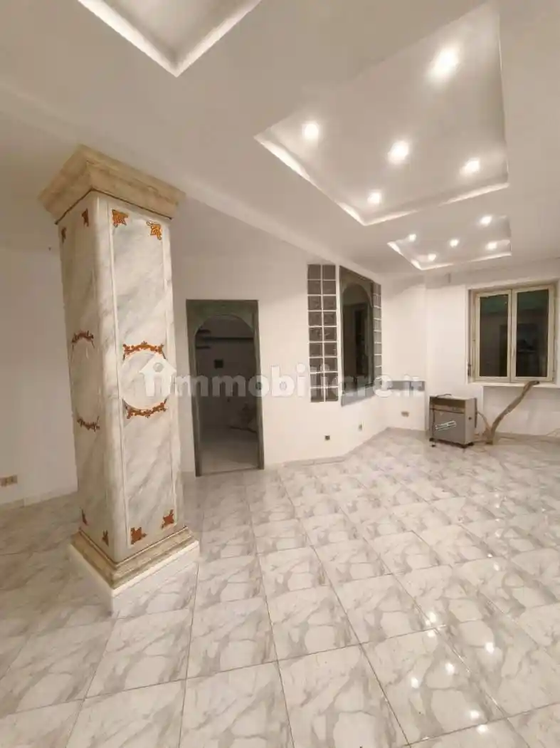 Trilocale via Pietro Querini 3, Testaccio, Roma - foto 3