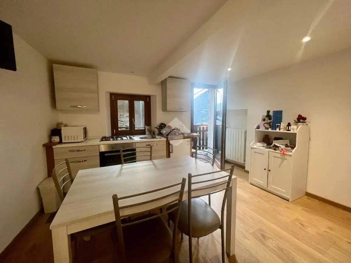 Quadrilocale via Bortolo Vidilini 69, Centro, Edolo - foto 4