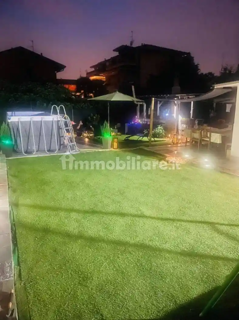 Villa bifamiliare via San Francesco, Locate Varesino - foto 3