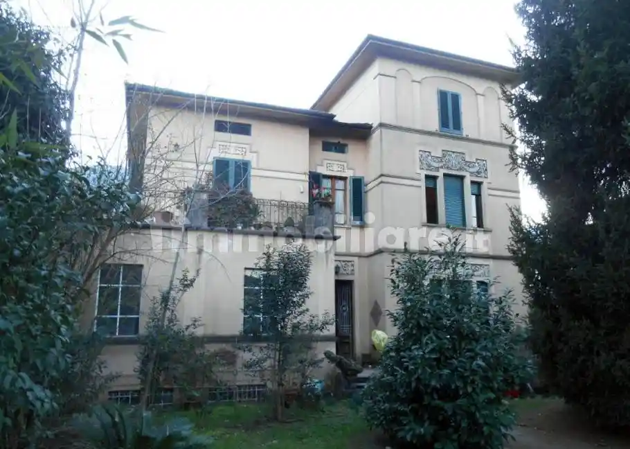 Villa in vendita a Barga