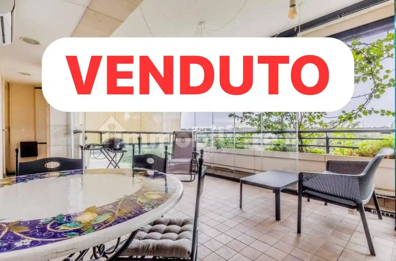 Appartamento in vendita a Roma