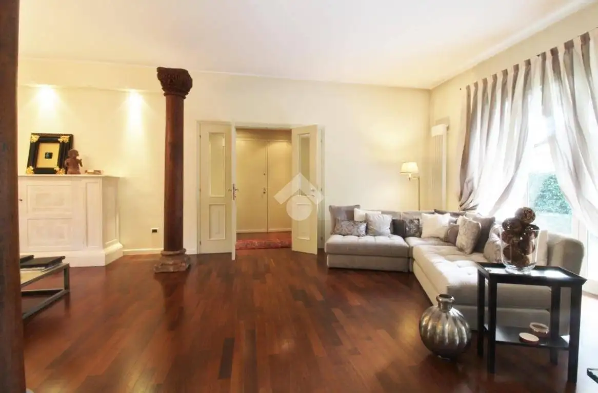 Villa in vendita a Cesenatico