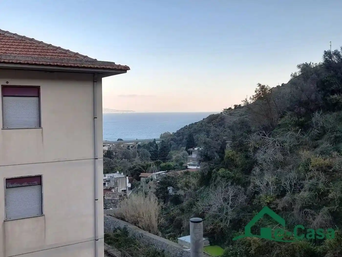 Quadrilocale via Giovanni Manganaro, 15, Giampilieri, Messina - foto 2