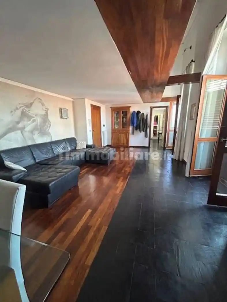 Appartamento corso Giuseppe Mazzini No Number, Centro Storico, Catanzaro - foto 2