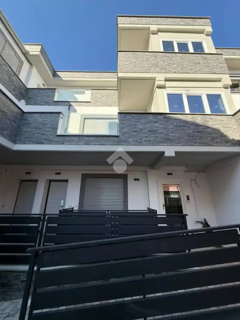 Appartamento in vendita a Guidonia Montecelio