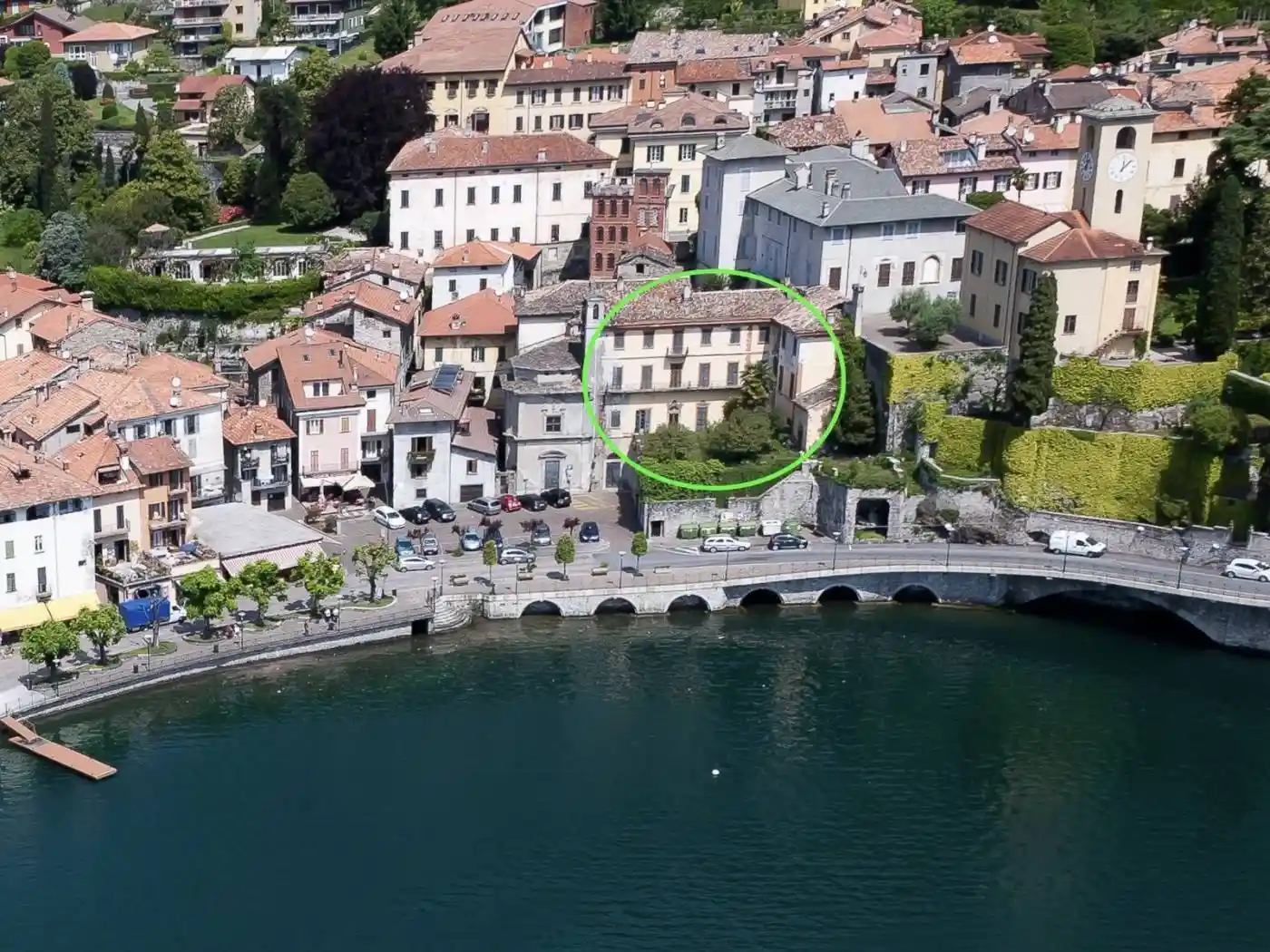 Casa indipendente in vendita a Gravedona ed Uniti