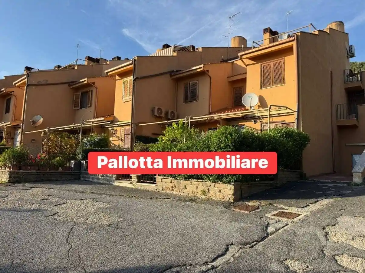 Villetta a schiera in vendita a Trevignano Romano