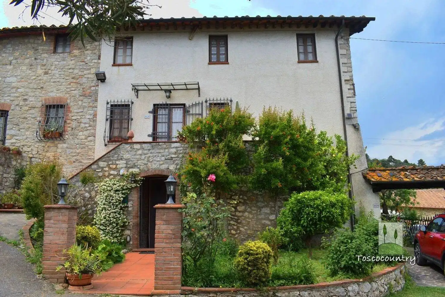 Rustico - Casale in vendita a Lucca