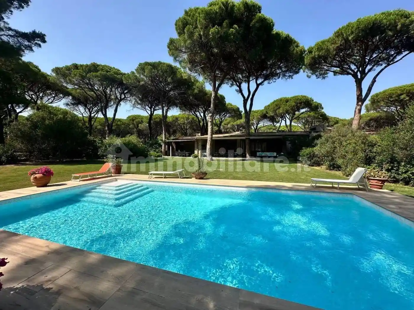 Villa in vendita a Castiglione della Pescaia