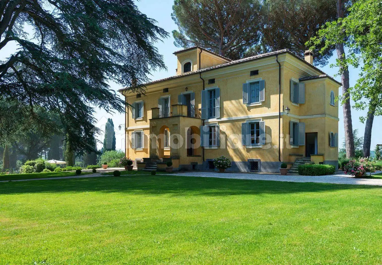 Villa in affitto a Capranica